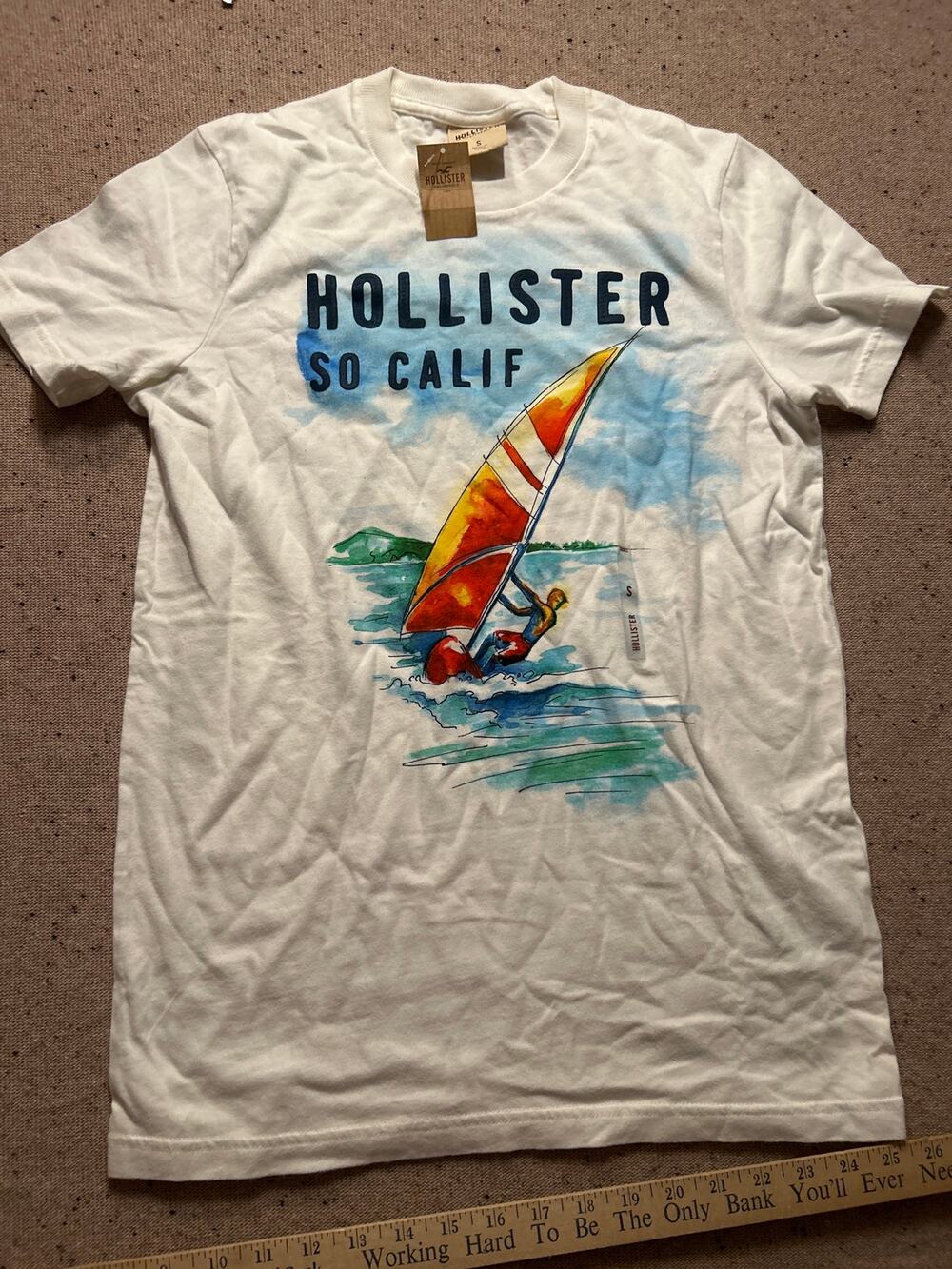Hollister White Graphic Tshirt NWT Windsurf Men's Small